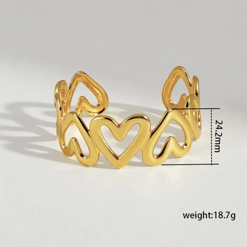 Source Unknown Gold Heart Link Open Cuff Bracelet